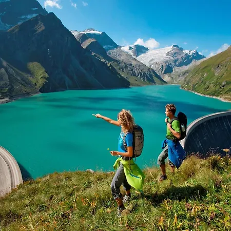 In Near Slopes, Cleaning Included * Piesendorf